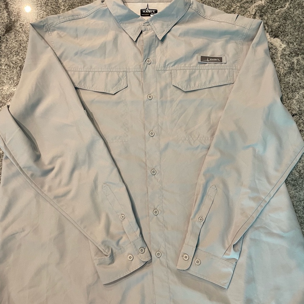 Men's XXL, Habit, Gray Button Down, Fishing Shirt